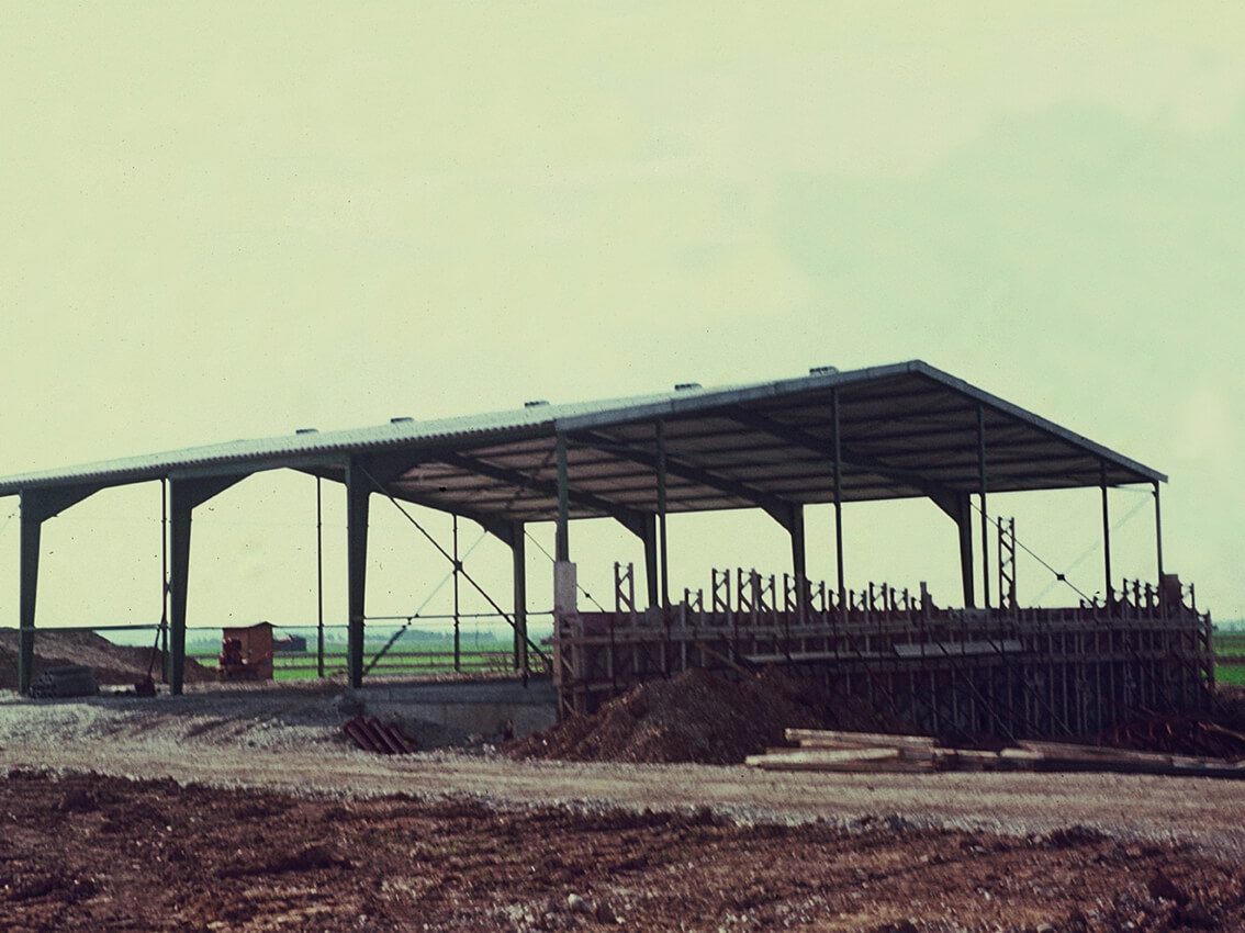 Bau der Fertigungshalle 1968